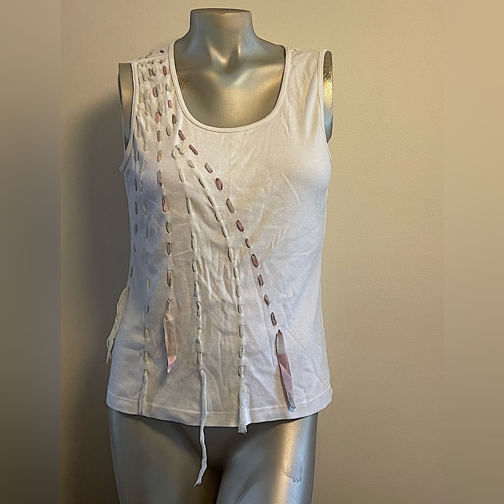 White tank with pastel ribbon detail size L